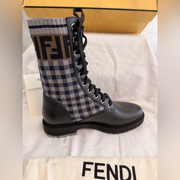 Fendi Biker Vitello Moto Combat Boots in Black Blue and Grey NIB size 38 - Picture 10 of 16